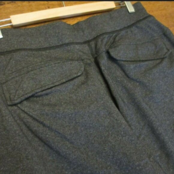 Brand New LULULEMON KUNG FU PANTS - Picture 10 of 10